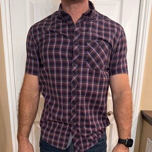 Billabong Men's Casual Plaid Shirt - Burgundy and Navy
